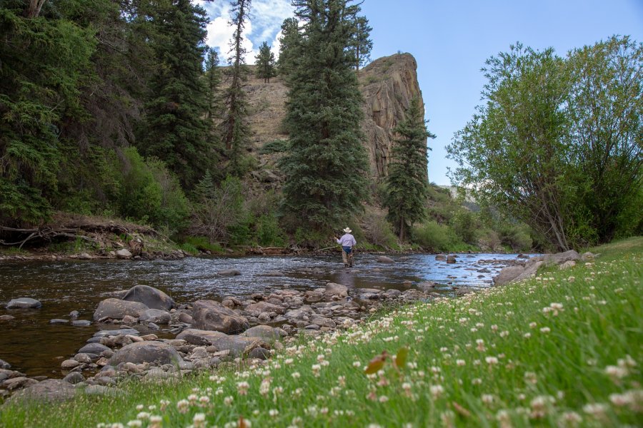 South-Fork-Wedding_Arbor-House-Inn_Colorado-Mountain-Elopement_Ashography_0216
