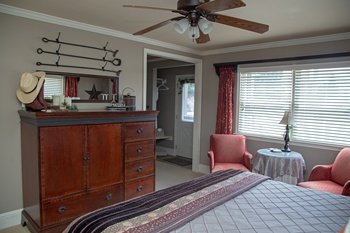 South-Fork-Lodging_Arbor-House-Inn_Colorado-bed-and-breakfast_Wolf-Creek-Ski-Lodging_0045