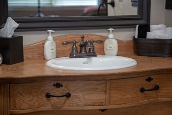 South-Fork-Lodging_Arbor-House-Inn_Colorado-bed-and-breakfast_Wolf-Creek-Ski-Lodging_0146