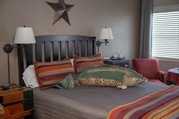 South-Fork-Lodging_Arbor-House-Inn_Colorado-bed-and-breakfast_Wolf-Creek-Ski-Lodging_0152